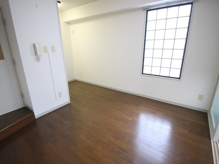 コアロ－ド鷹ヶ峰の物件内観写真