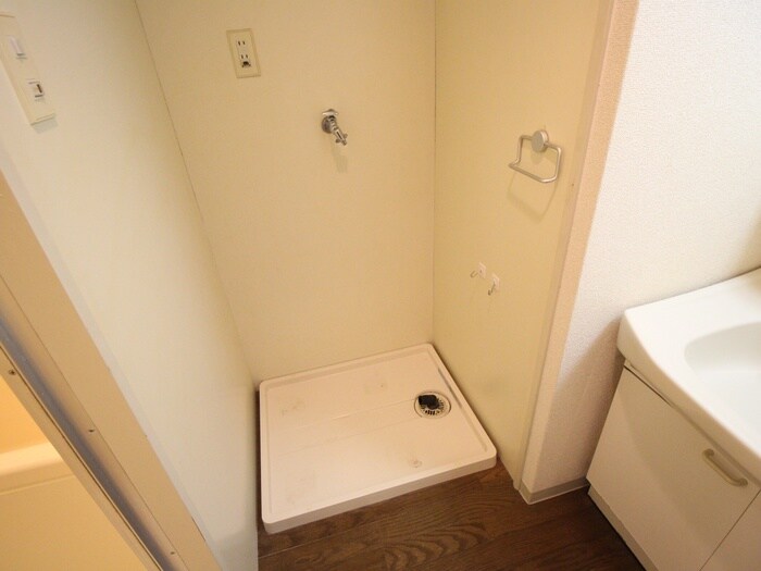 コアロ－ド鷹ヶ峰の物件内観写真