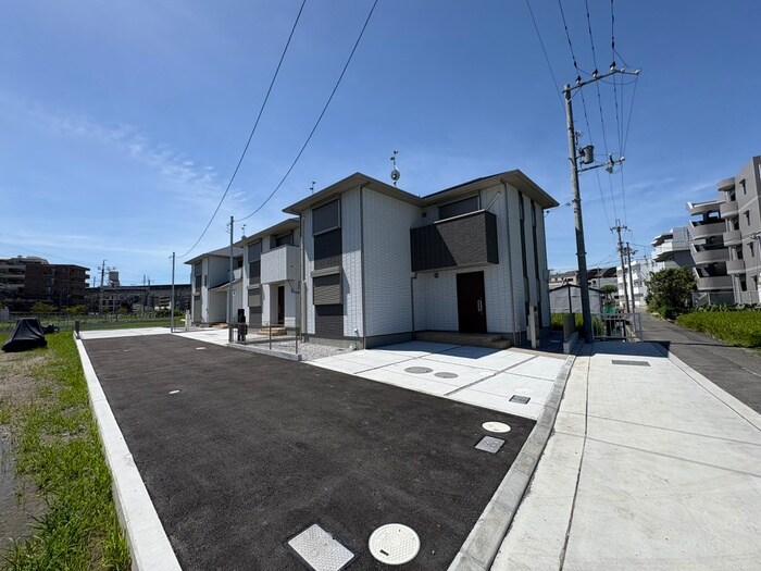 ベルリード南茨木A棟の物件外観写真