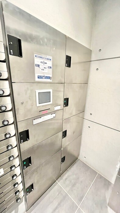 ルーエ本町の物件外観写真