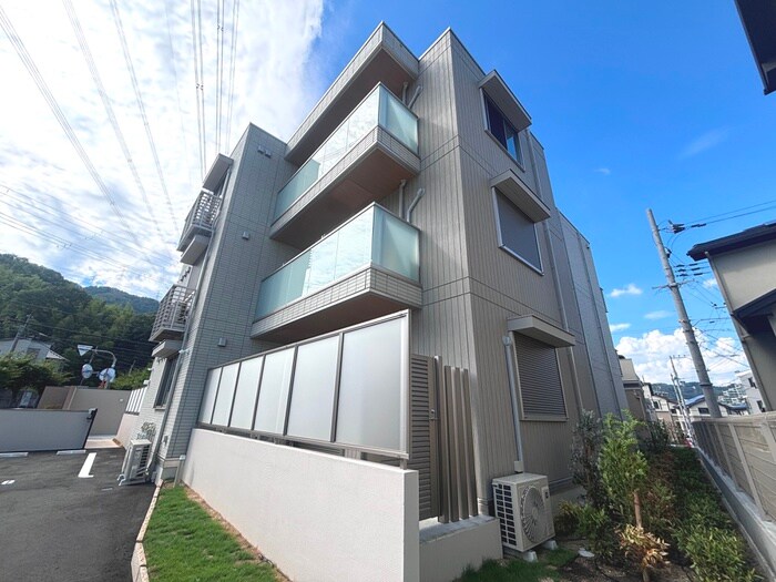 D-residence島本町桜井の物件外観写真