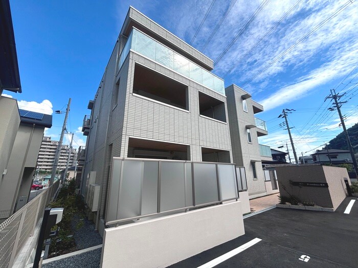 D-residence島本町桜井の物件外観写真