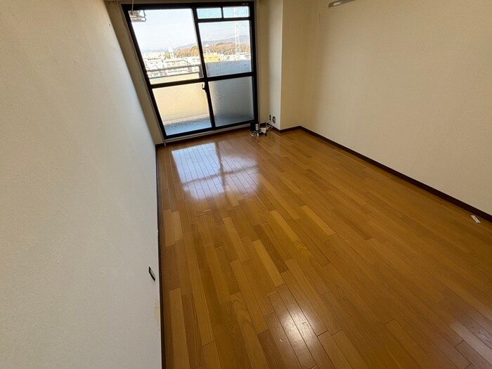 猪名寺パークマンションⅡの物件内観写真