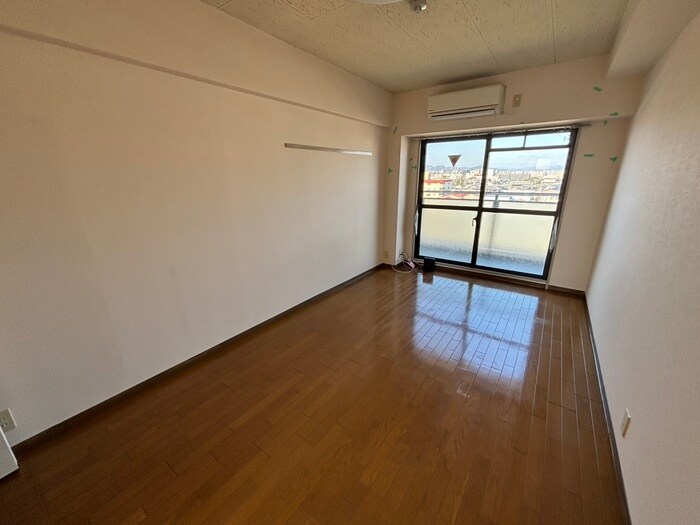 猪名寺パークマンションⅡの物件内観写真