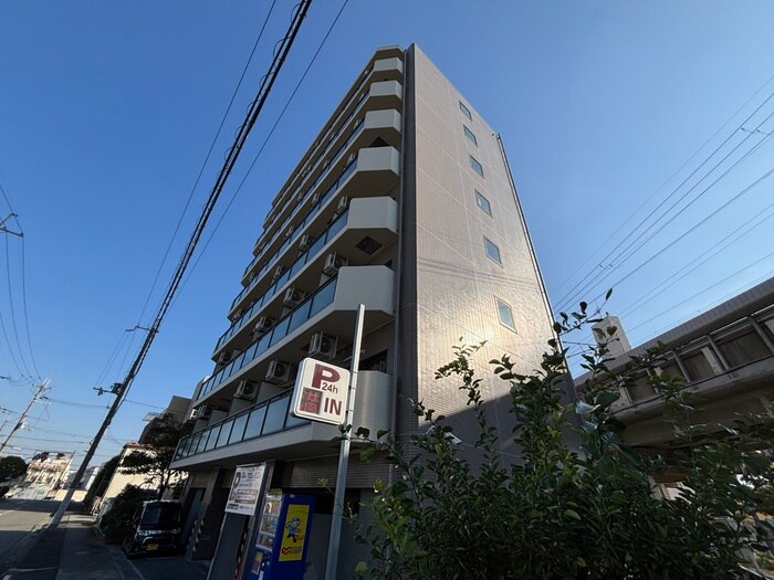 猪名寺パークマンションⅡの物件外観写真