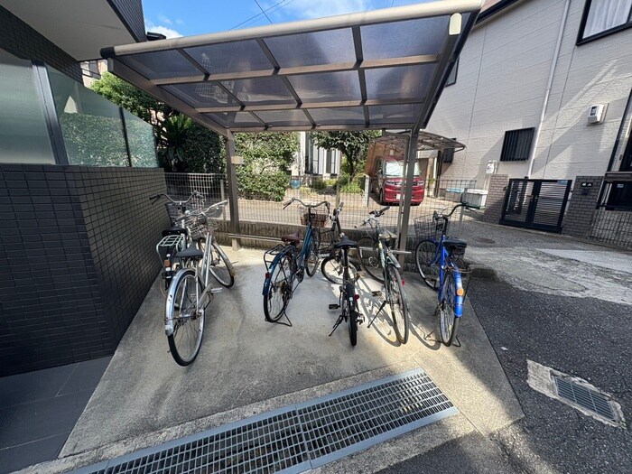 ＧＫレジデンス清荒神の物件外観写真