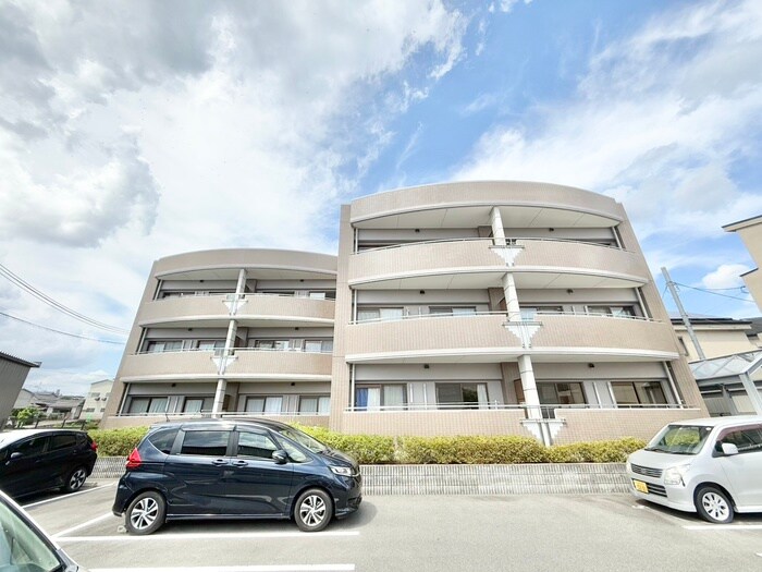 ラポ－ト曽谷の物件外観写真