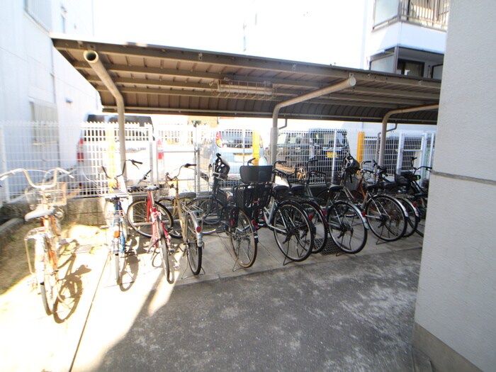 コッツ　ウォルドの物件外観写真