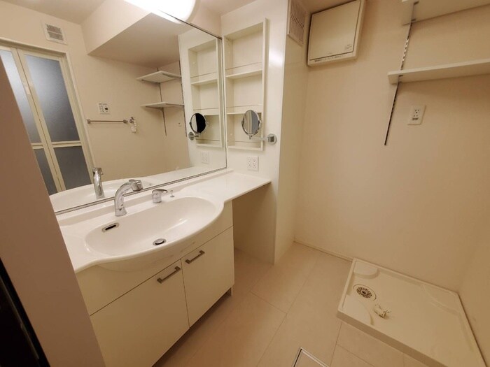 鳥羽リョウコウの物件内観写真