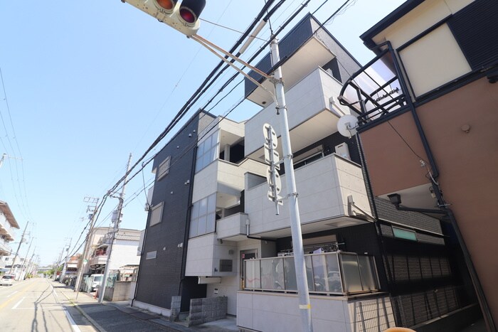 プレジール東難波の物件外観写真