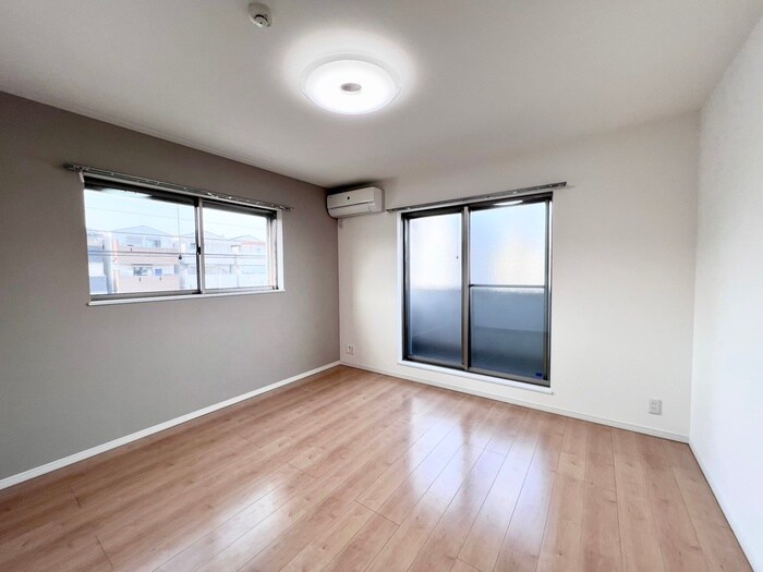 プレジール東難波の物件内観写真