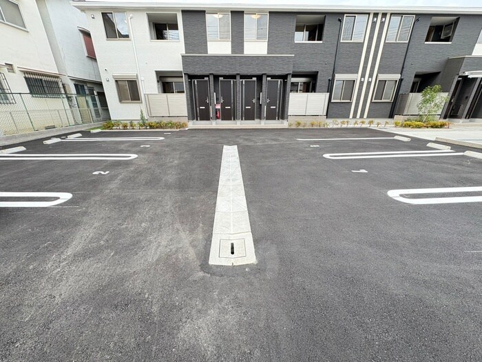 ブルースカイの物件外観写真