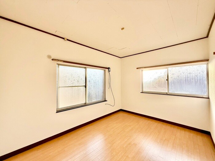 西村貸家の物件内観写真