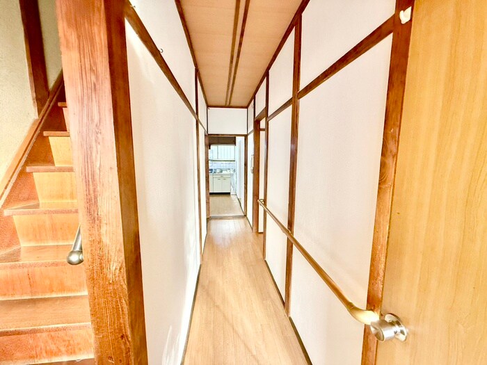 西村貸家の物件内観写真