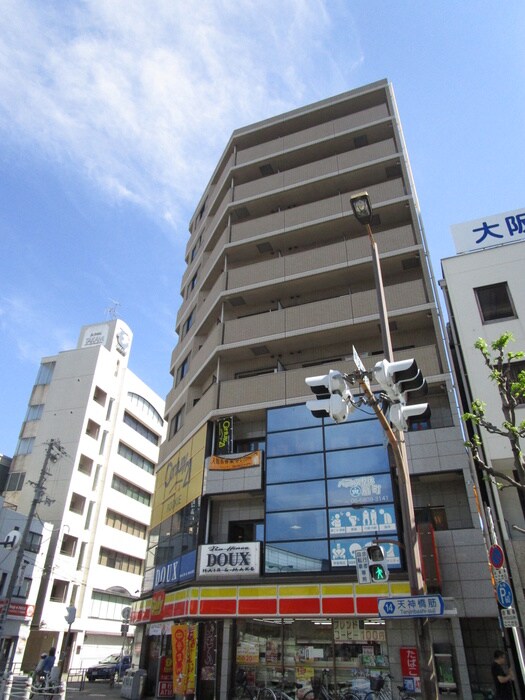 フェスタ天神の物件外観写真