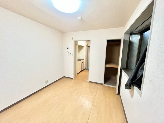 ウッドストックマンションの物件内観写真