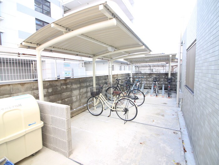 カサベルデ桂川の物件外観写真