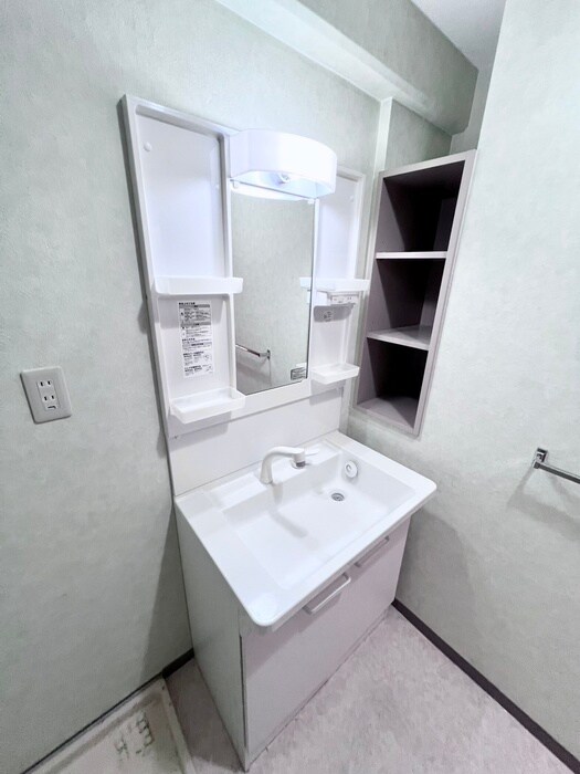 崇徳院ハイツの物件内観写真