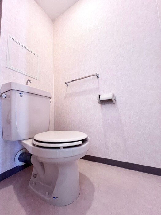 崇徳院ハイツの物件内観写真