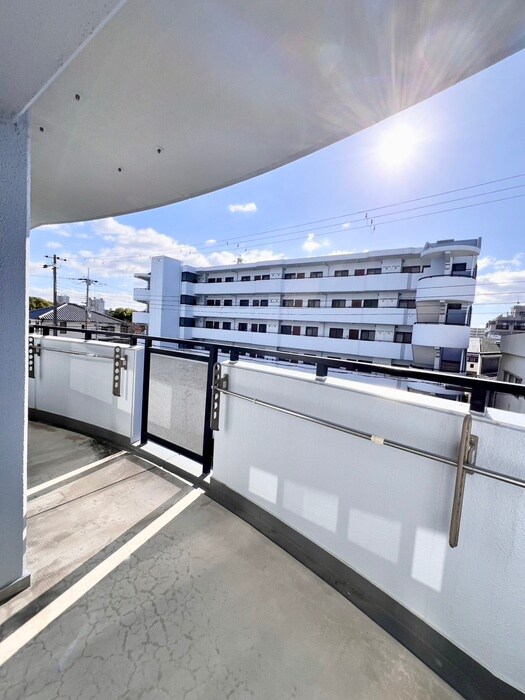 崇徳院ハイツの物件内観写真