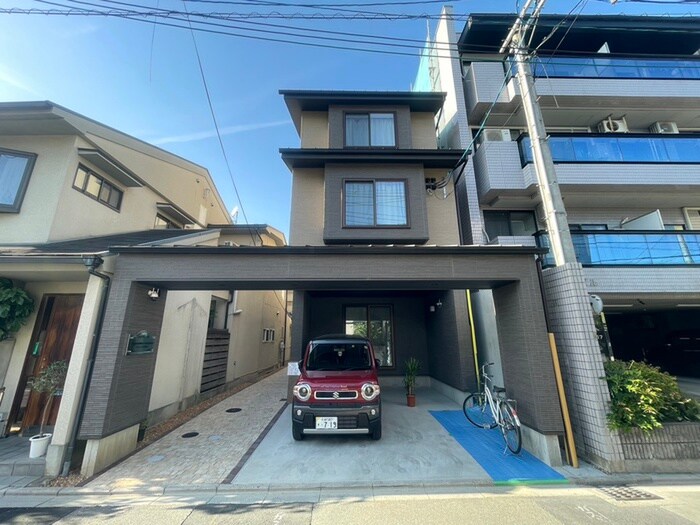 グランマーレ御所西の物件外観写真