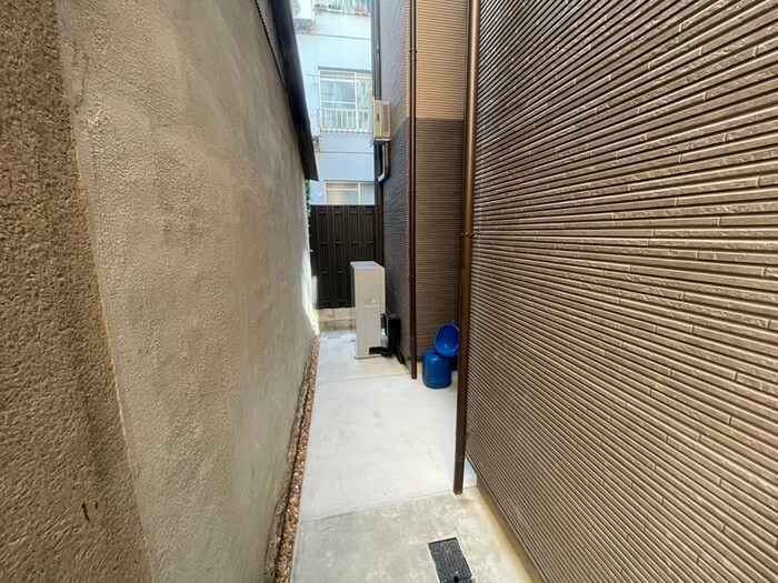 グランマーレ御所西の物件外観写真