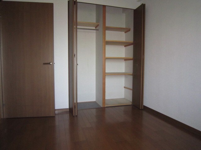 ヴィルヌ－ブ緑地公園(613)の物件内観写真