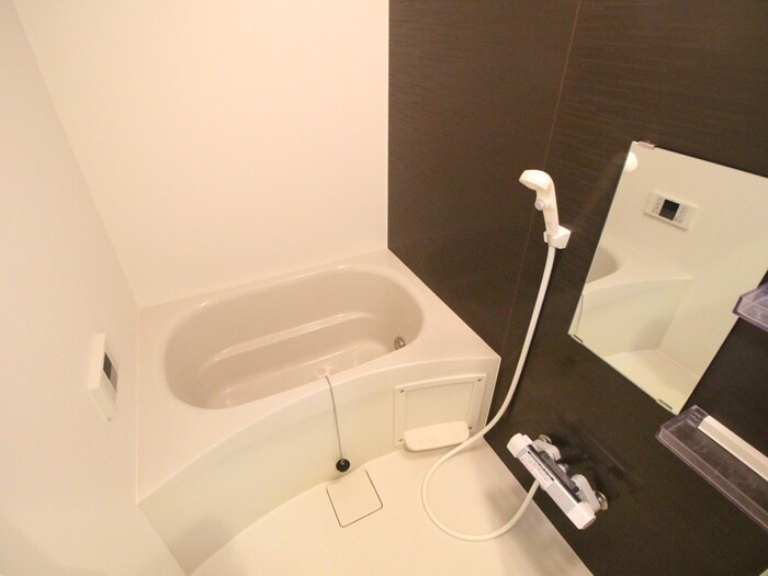 デュラカーサ・ルシア鳥羽街道の物件内観写真