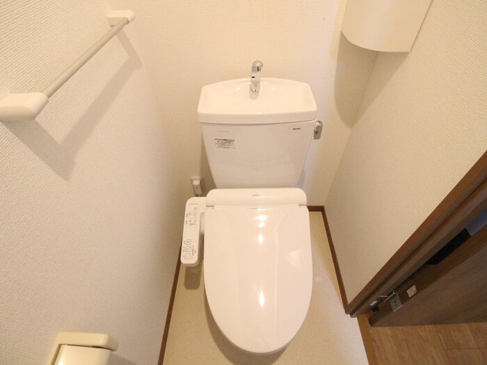 デュラカーサ・ルシア鳥羽街道の物件内観写真