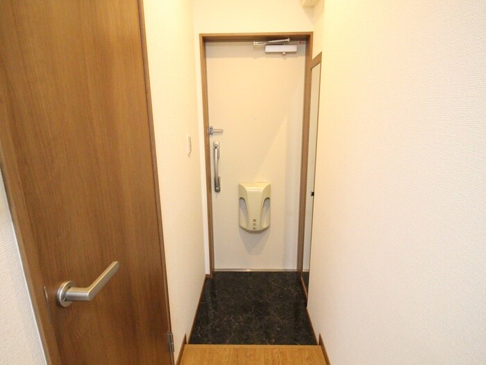 デュラカーサ・ルシア鳥羽街道の物件内観写真