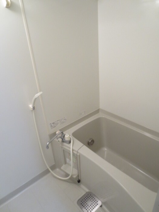 メゾン　ド　エトワールA棟の物件内観写真