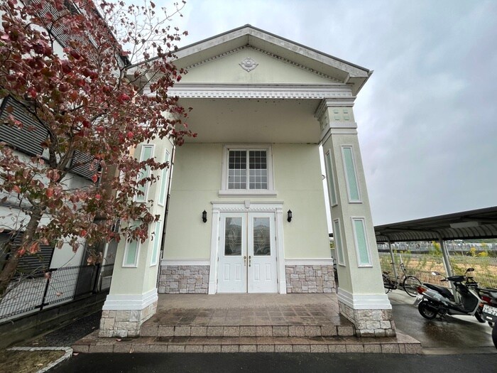 フォレスタ伏見の物件外観写真