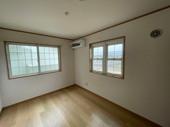 フォレスタ伏見の物件内観写真