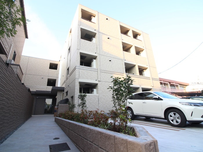 ルミエール長岡京の物件外観写真