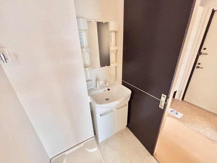 ファミ－ユ・Ｍの物件内観写真