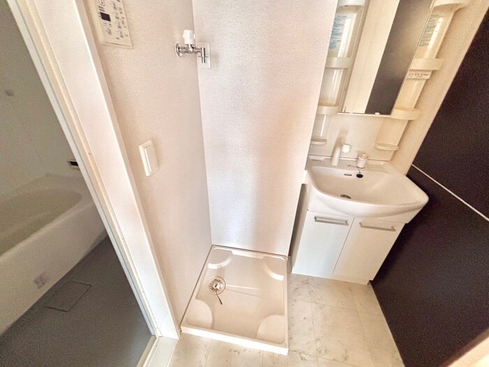 ファミ－ユ・Ｍの物件内観写真