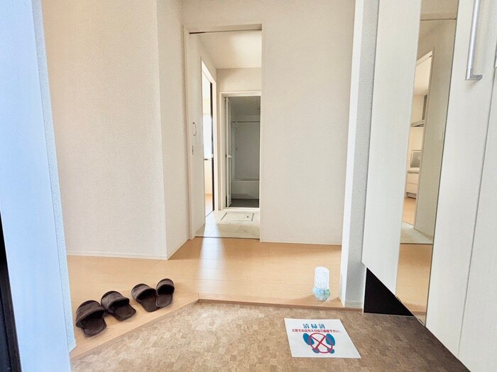 ファミ－ユ・Ｍの物件内観写真