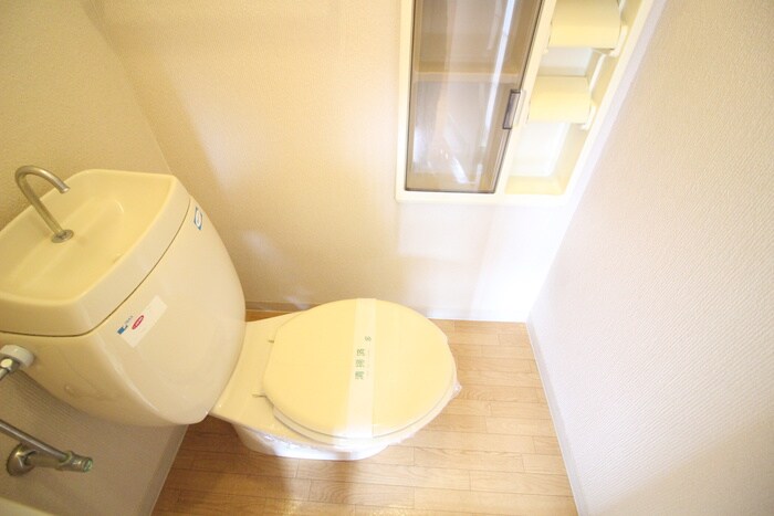 ヴィラ・アガパンサスＡ．Ｂ．Ｃの物件内観写真