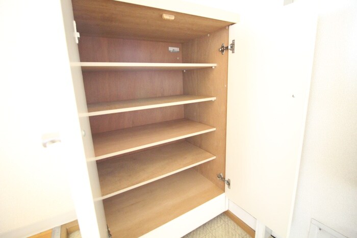 ヴィラ・アガパンサスＡ．Ｂ．Ｃの物件内観写真