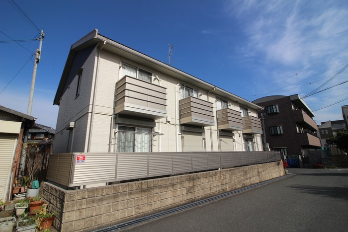 エルクレ－ルＥＳＴⅠの物件外観写真