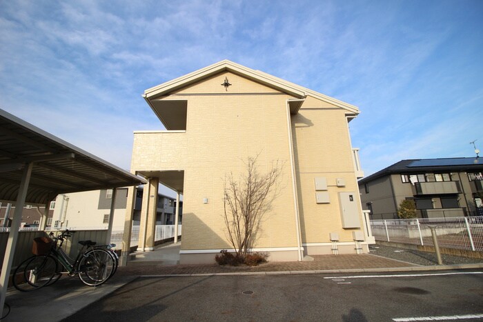 エポックシ－マの物件外観写真