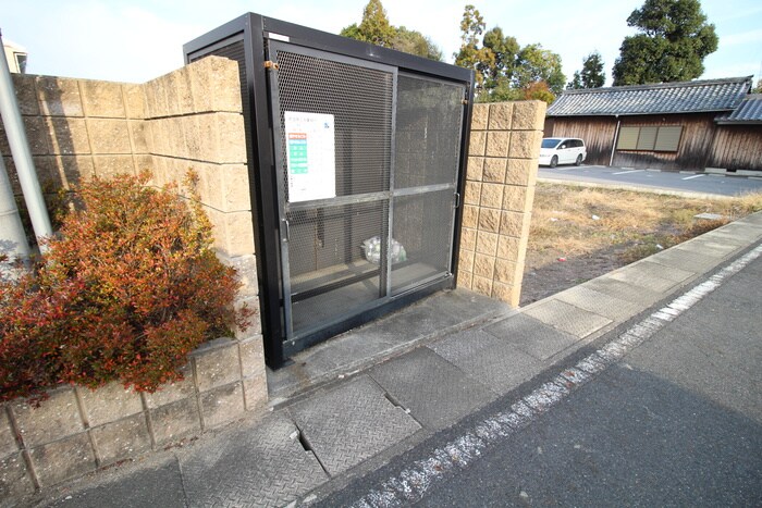 エポックシ－マの物件外観写真