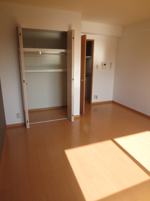 カ－サ リ－ヴァ ドゥ－エの物件内観写真