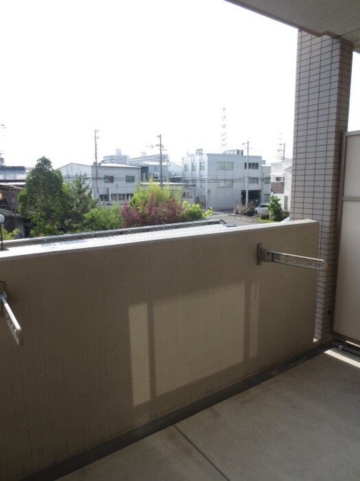 カ－サ リ－ヴァ ドゥ－エの物件内観写真