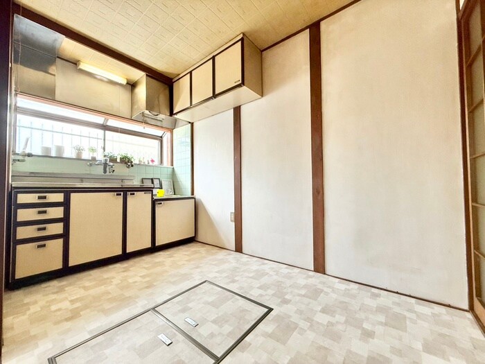 五ケ庄西浦貸家の物件内観写真