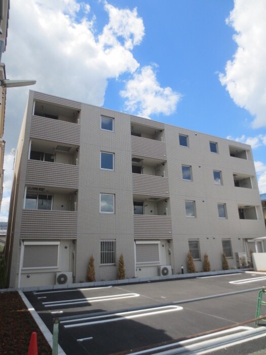 ロイヤルハイムの物件外観写真