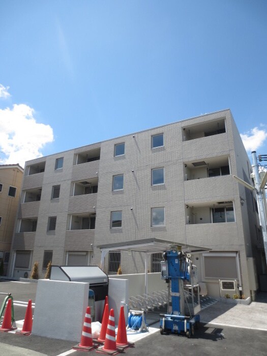 ロイヤルハイムの物件外観写真