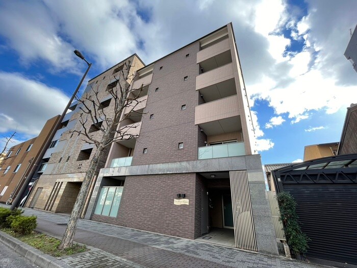 エバーブロッサム下鴨の物件外観写真