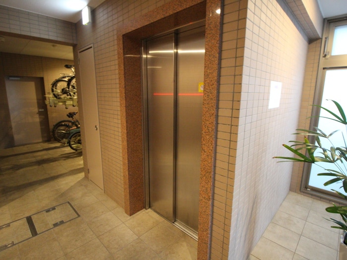 エバーブロッサム下鴨の物件外観写真