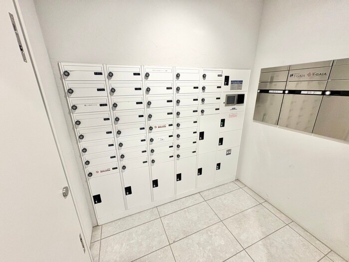 DAIYA　STORK　阿波座の物件外観写真